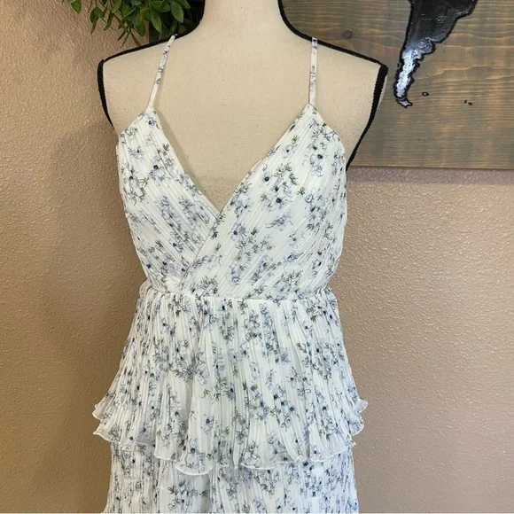 NWOT Lulus Petal Party White Floral Print Plisse Surplice Midi Dress - Picture 4 of 14